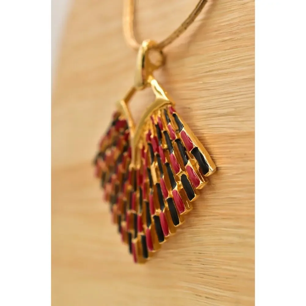 Vintage Pendant Necklace Red Black Enamel Gold Tone Chain Chunky 1980s BinBD